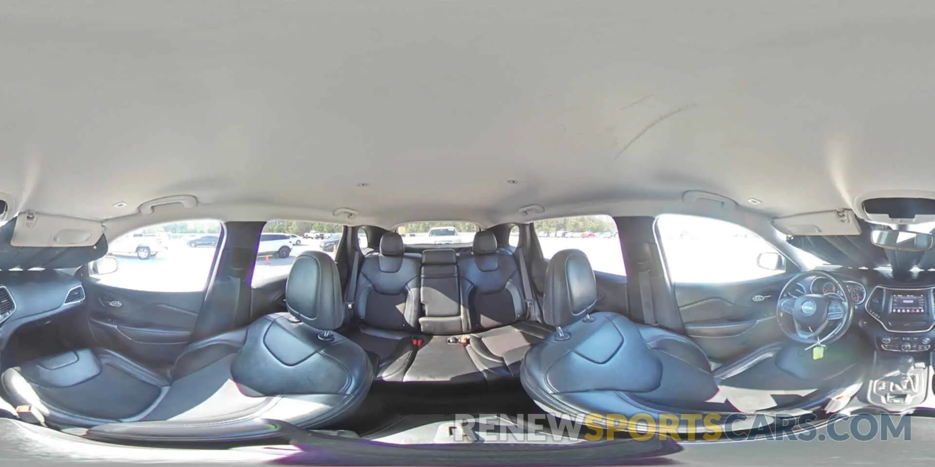 16 Photograph of a damaged car 1C4PJLLB9KD204771 JEEP GRAND CHER 2019