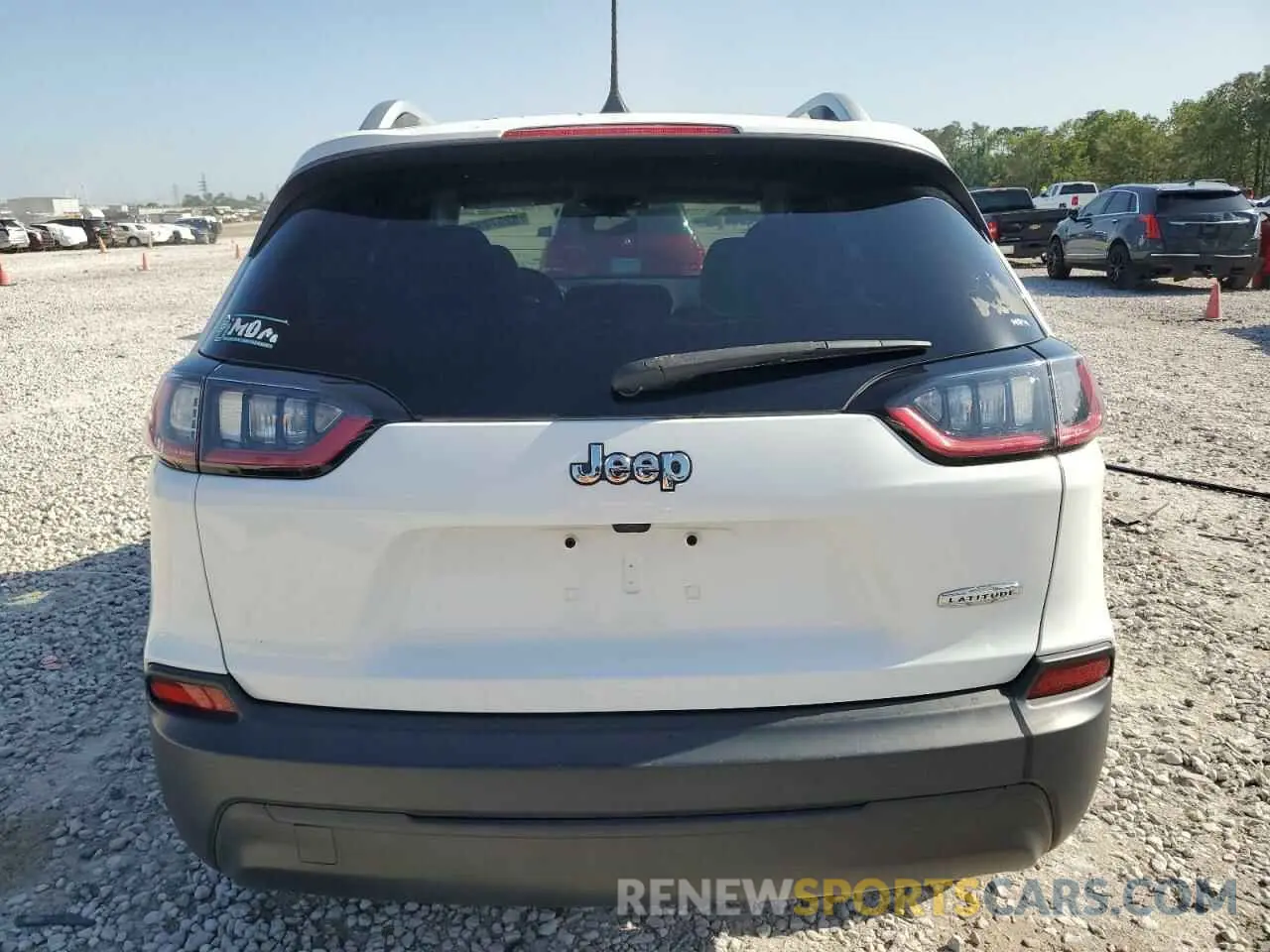 6 Photograph of a damaged car 1C4PJLLB9KD204771 JEEP GRAND CHER 2019