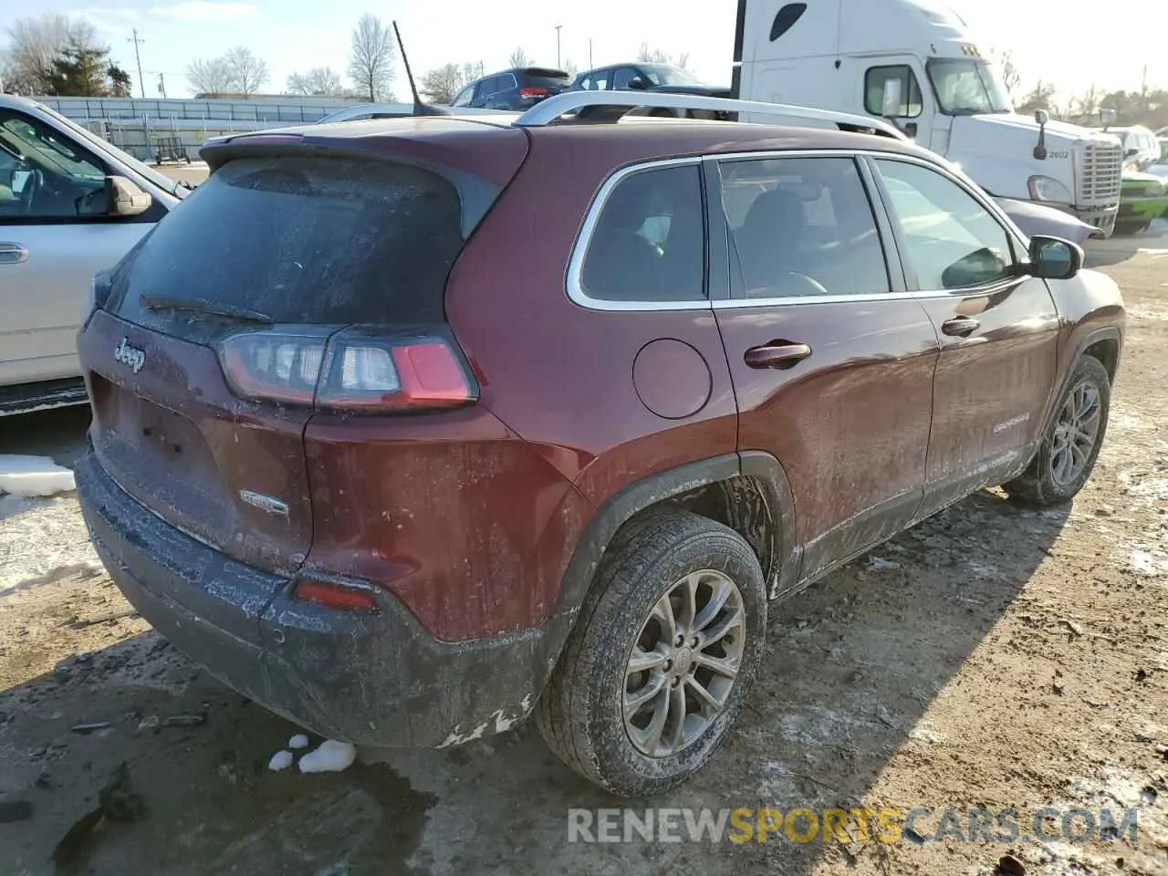 3 Photograph of a damaged car 1C4PJLLB9KD419955 JEEP GRAND CHER 2019
