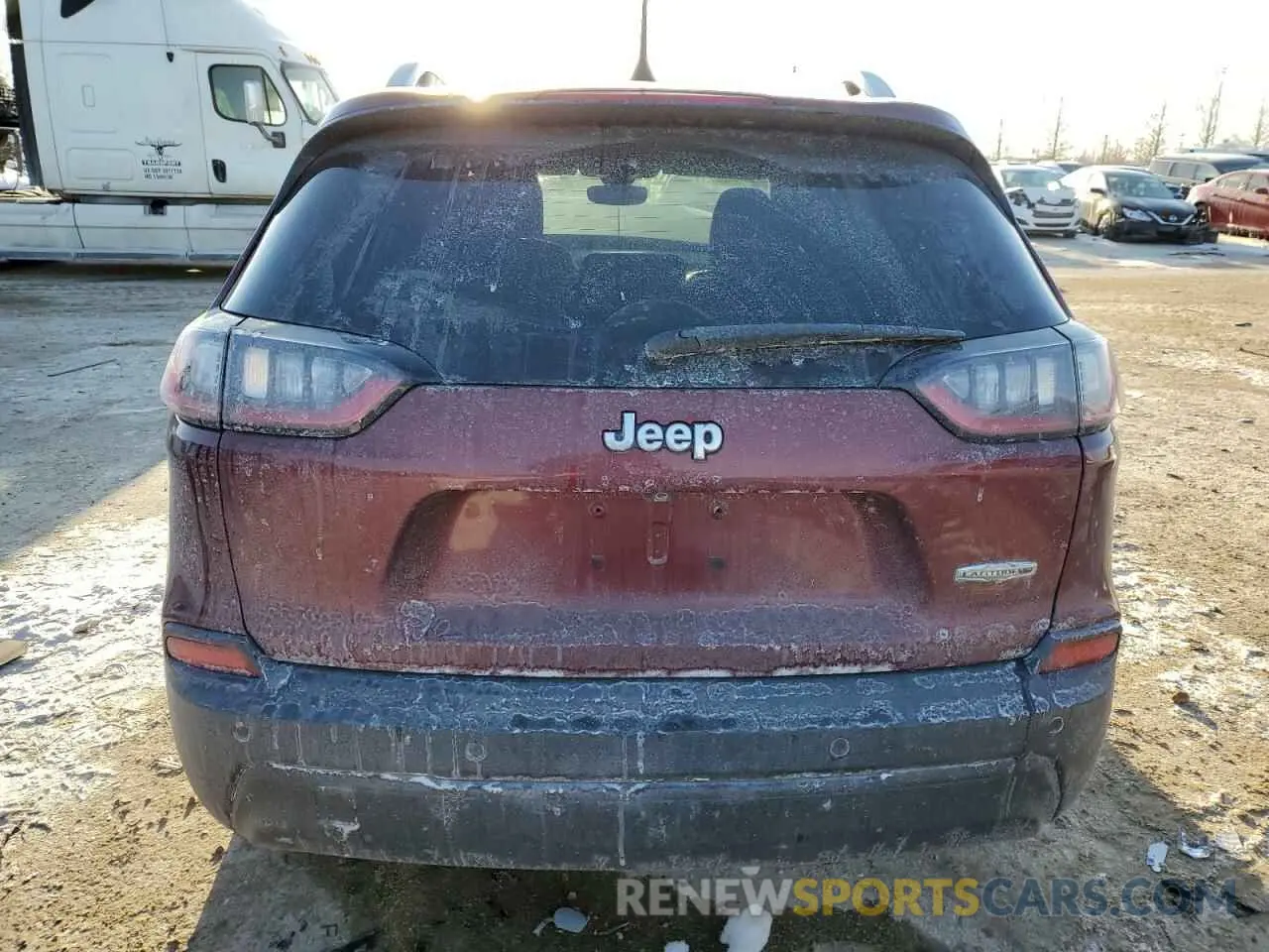 6 Photograph of a damaged car 1C4PJLLB9KD419955 JEEP GRAND CHER 2019