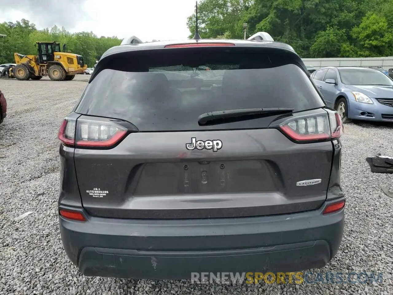6 Photograph of a damaged car 1C4PJLLBXKD176169 JEEP GRAND CHER 2019