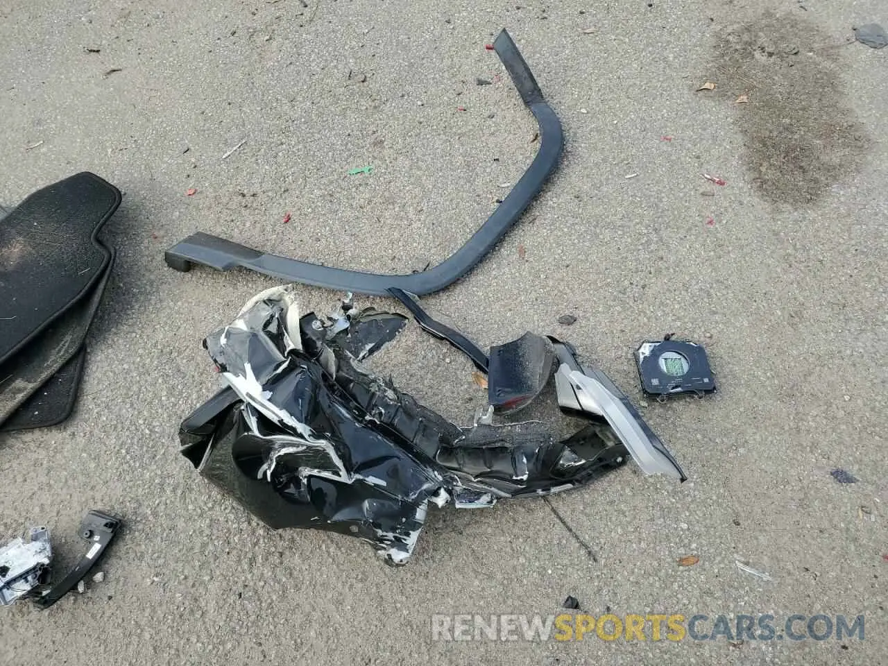 13 Photograph of a damaged car 1C4PJLLBXKD366277 JEEP GRAND CHER 2019