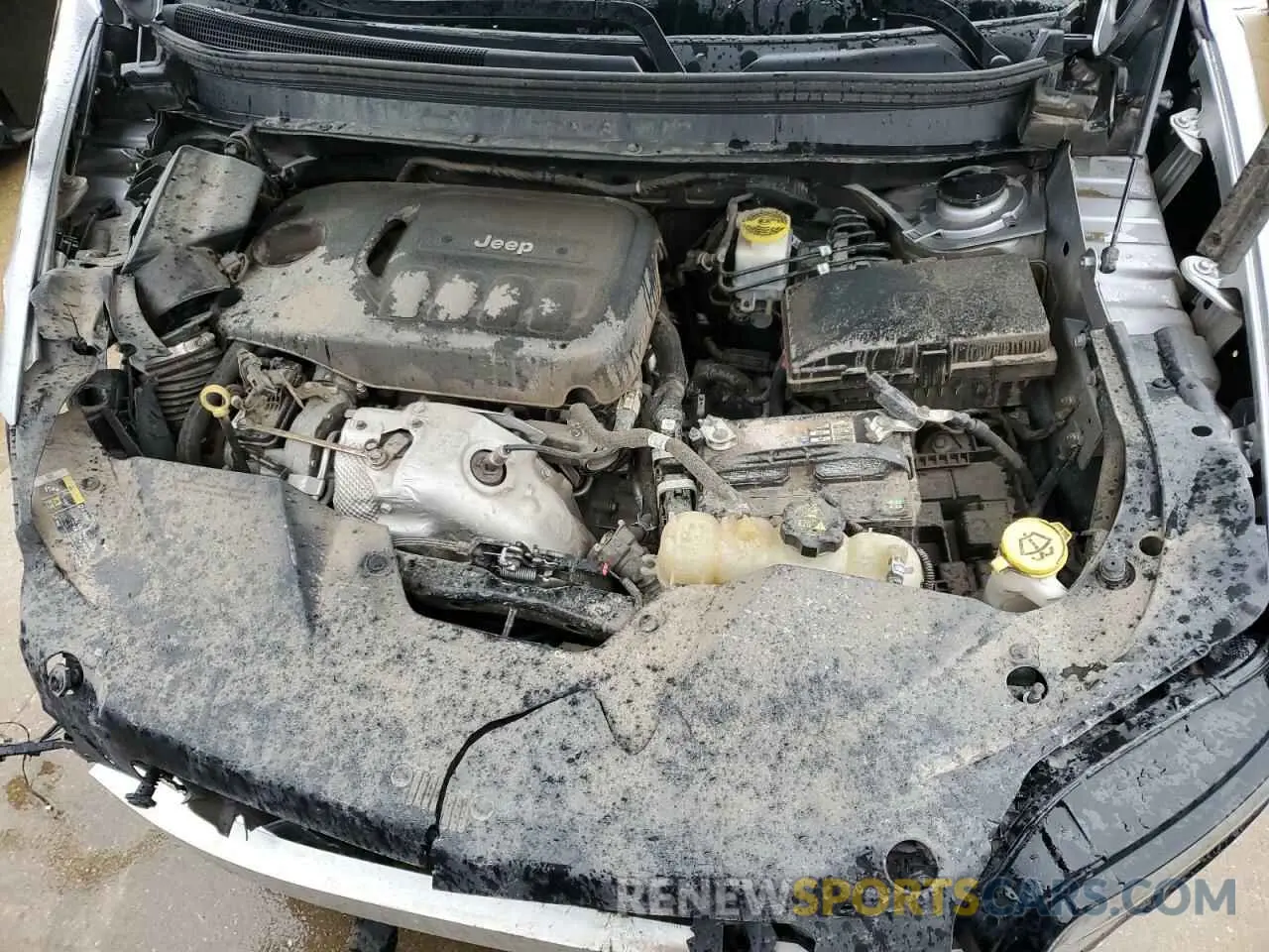 12 Photograph of a damaged car 1C4PJLLN1KD119532 JEEP GRAND CHER 2019