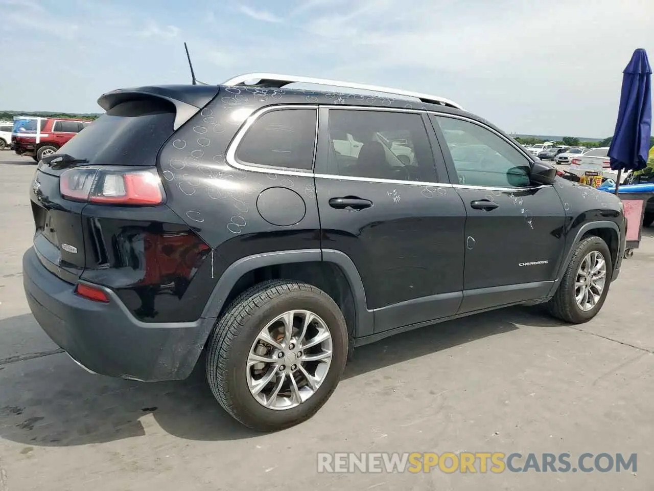 3 Photograph of a damaged car 1C4PJLLN6KD147469 JEEP GRAND CHER 2019