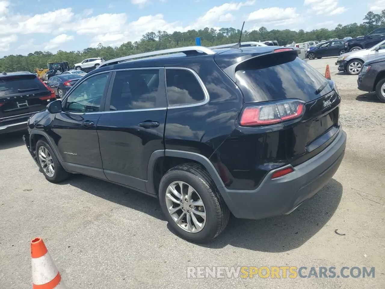 2 Photograph of a damaged car 1C4PJLLN8KD151894 JEEP GRAND CHER 2019