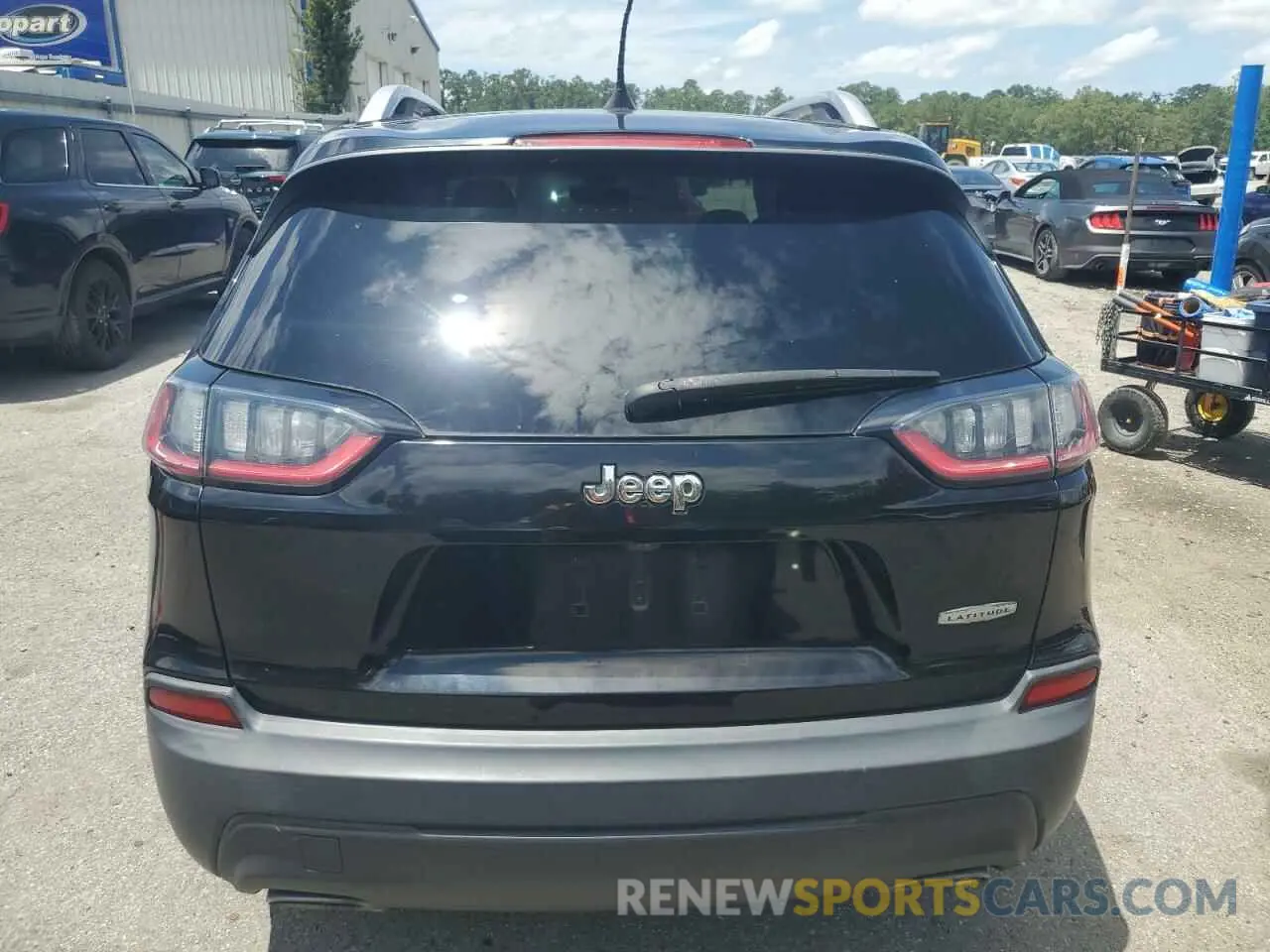 6 Photograph of a damaged car 1C4PJLLN8KD151894 JEEP GRAND CHER 2019