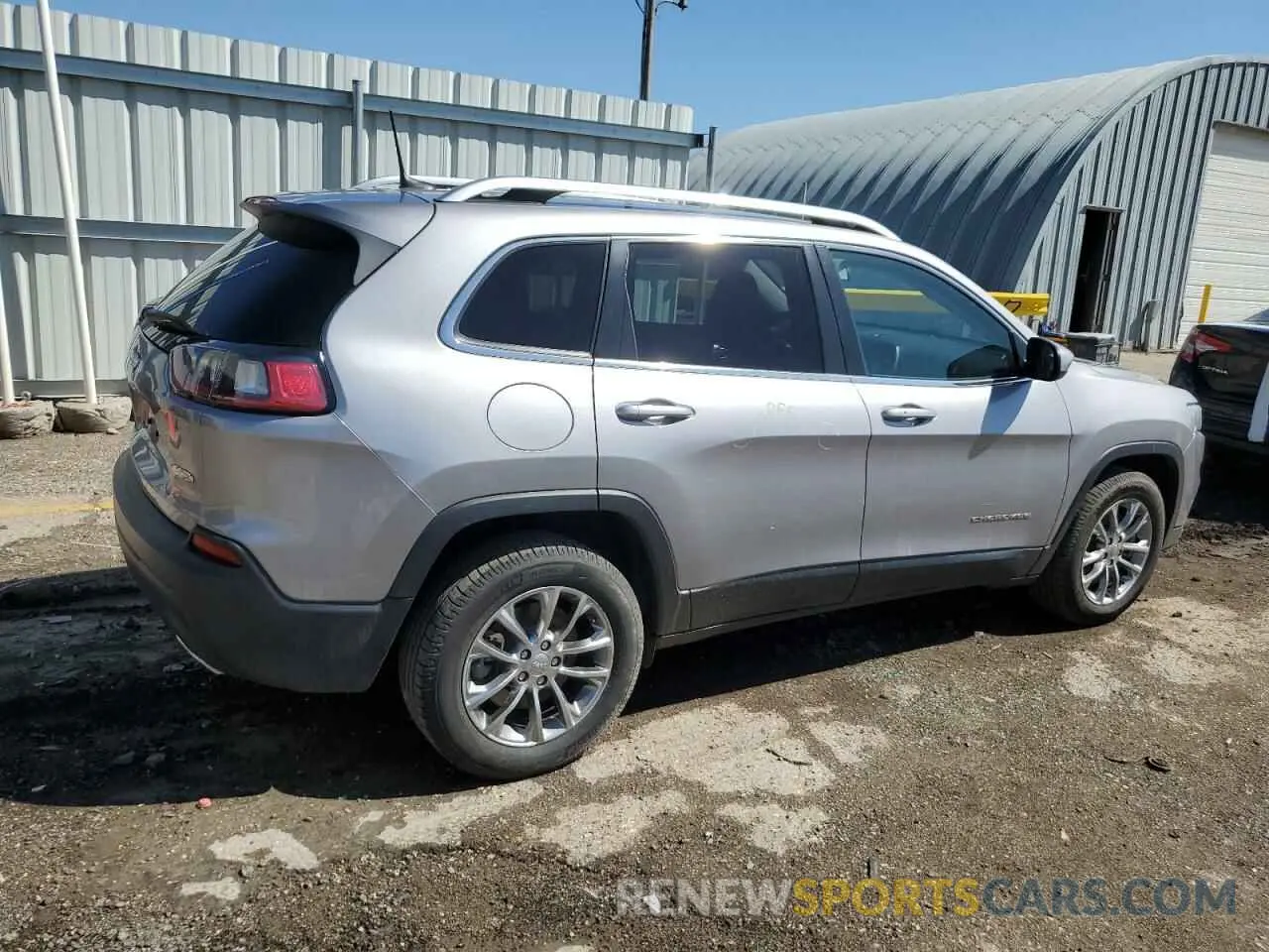 3 Photograph of a damaged car 1C4PJLLX5KD171439 JEEP GRAND CHER 2019