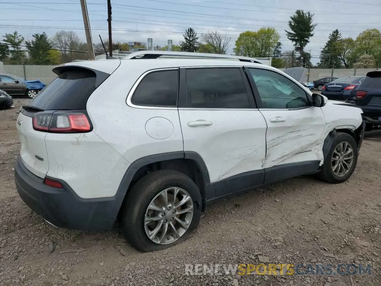3 Photograph of a damaged car 1C4PJLLX5KD272092 JEEP GRAND CHER 2019