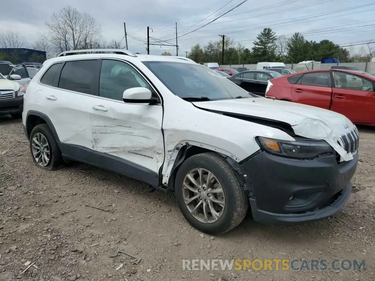 4 Photograph of a damaged car 1C4PJLLX5KD272092 JEEP GRAND CHER 2019