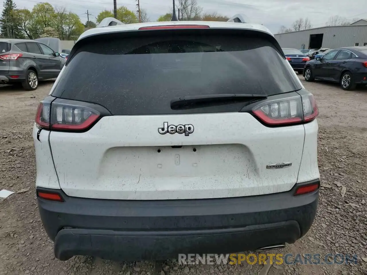 6 Photograph of a damaged car 1C4PJLLX5KD272092 JEEP GRAND CHER 2019