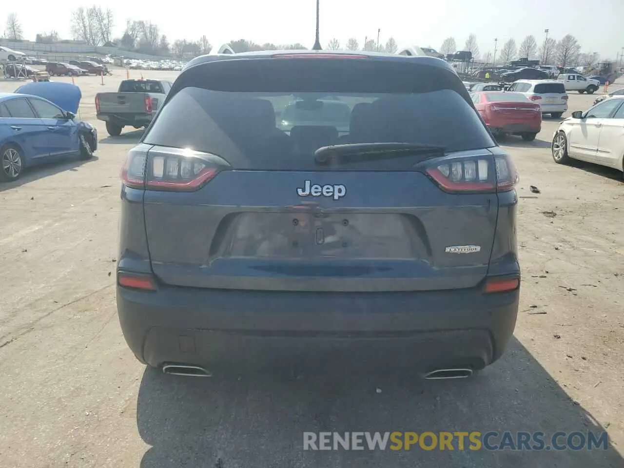 6 Photograph of a damaged car 1C4PJLLX6KD384089 JEEP GRAND CHER 2019