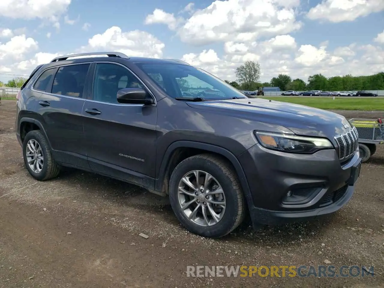 4 Photograph of a damaged car 1C4PJLLXXKD131602 JEEP GRAND CHER 2019