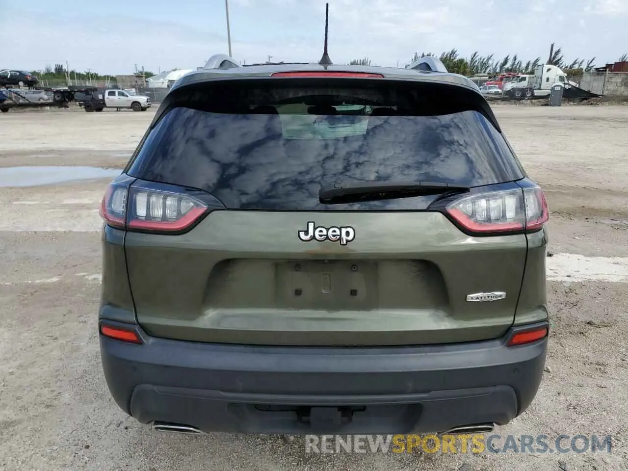 6 Photograph of a damaged car 1C4PJLLXXKD262481 JEEP GRAND CHER 2019