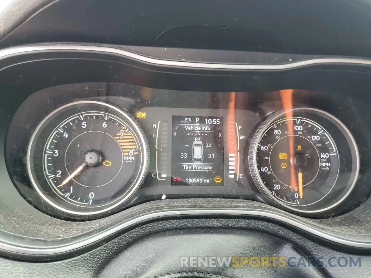 9 Photograph of a damaged car 1C4PJLLXXKD262481 JEEP GRAND CHER 2019