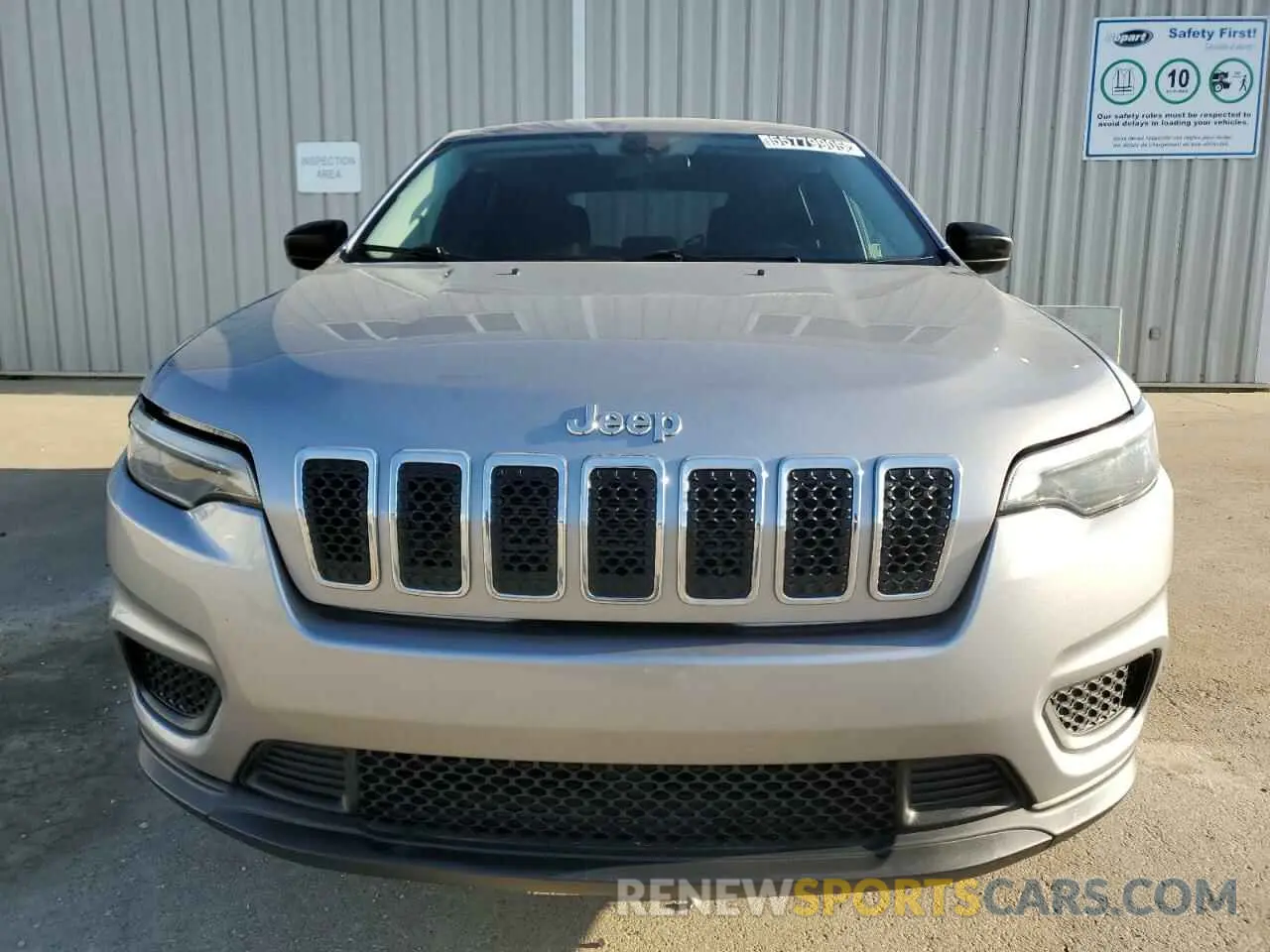 5 Photograph of a damaged car 1C4PJMAX2KD347338 JEEP GRAND CHER 2019