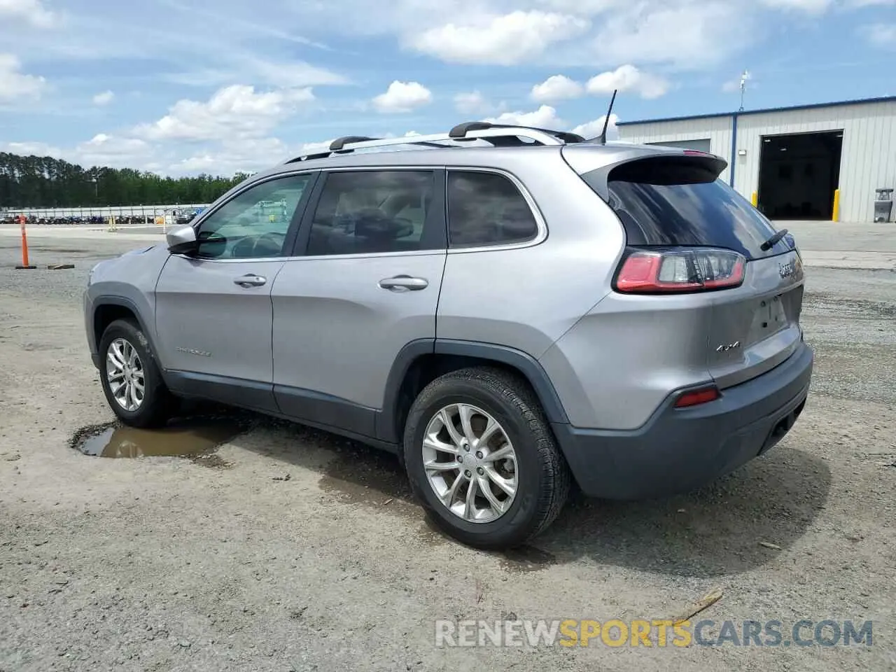 2 Photograph of a damaged car 1C4PJMCB0KD283723 JEEP GRAND CHER 2019