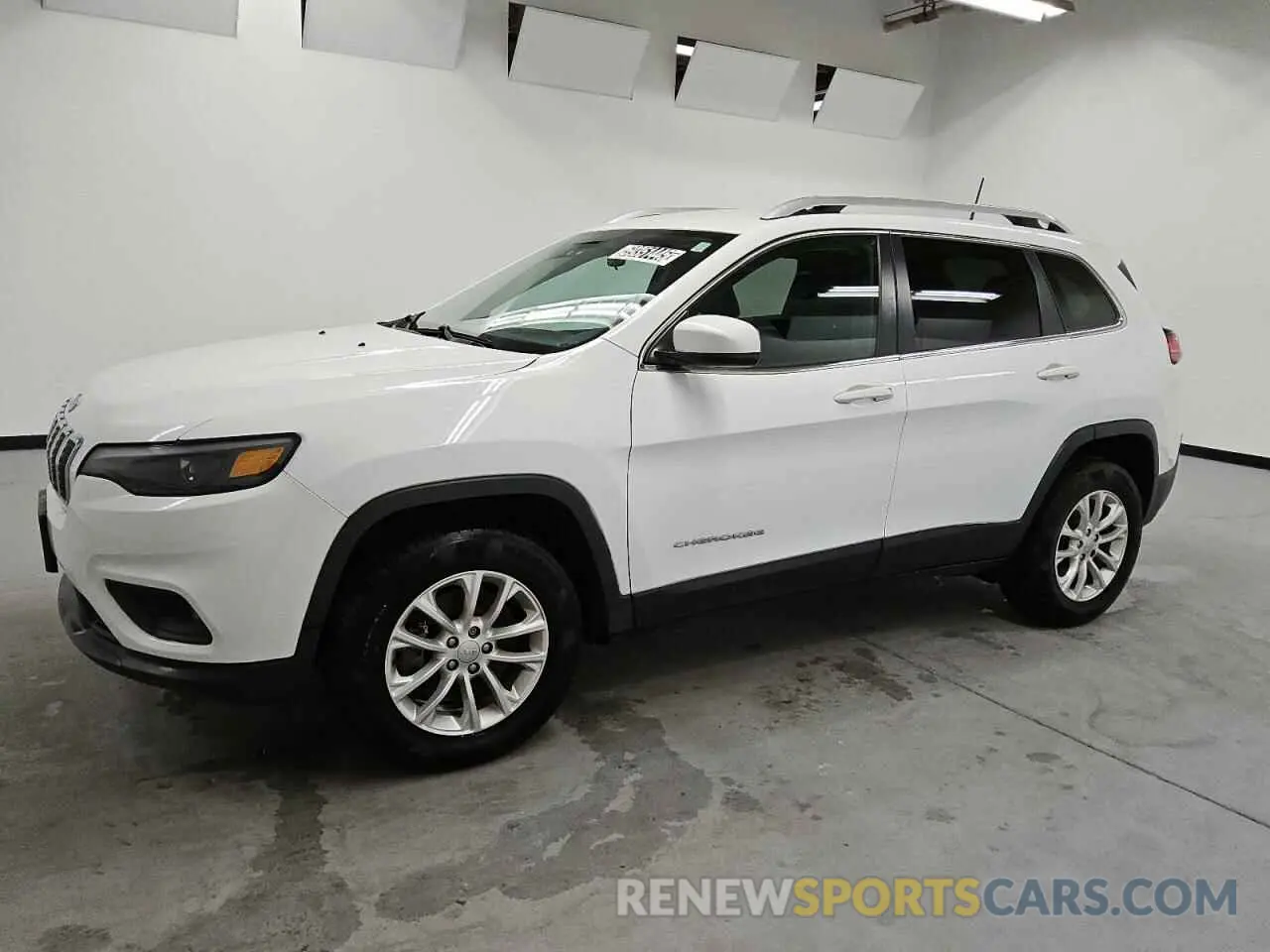 1 Photograph of a damaged car 1C4PJMCB1KD393132 JEEP GRAND CHER 2019