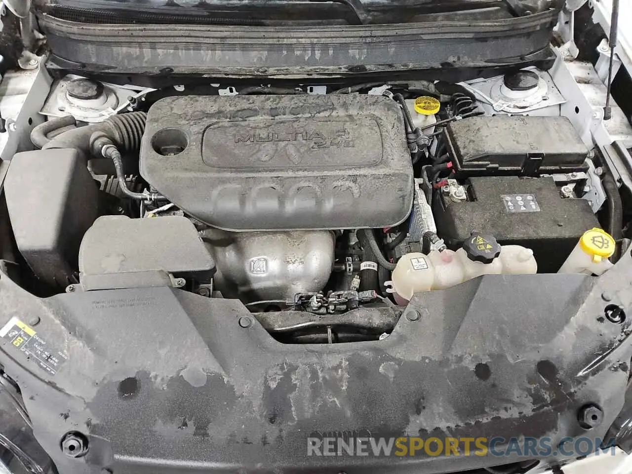 12 Photograph of a damaged car 1C4PJMCB1KD393132 JEEP GRAND CHER 2019