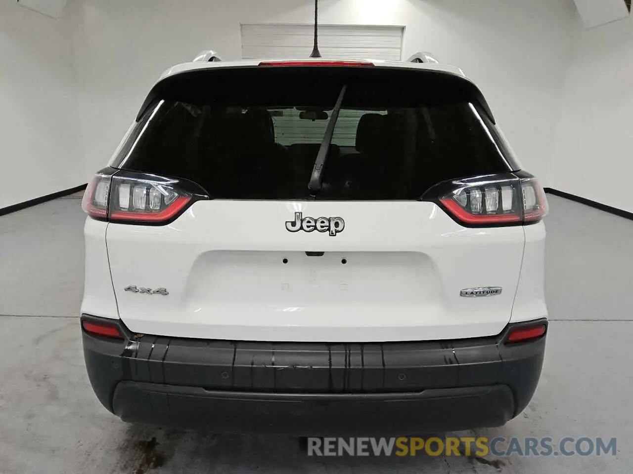 6 Photograph of a damaged car 1C4PJMCB1KD393132 JEEP GRAND CHER 2019