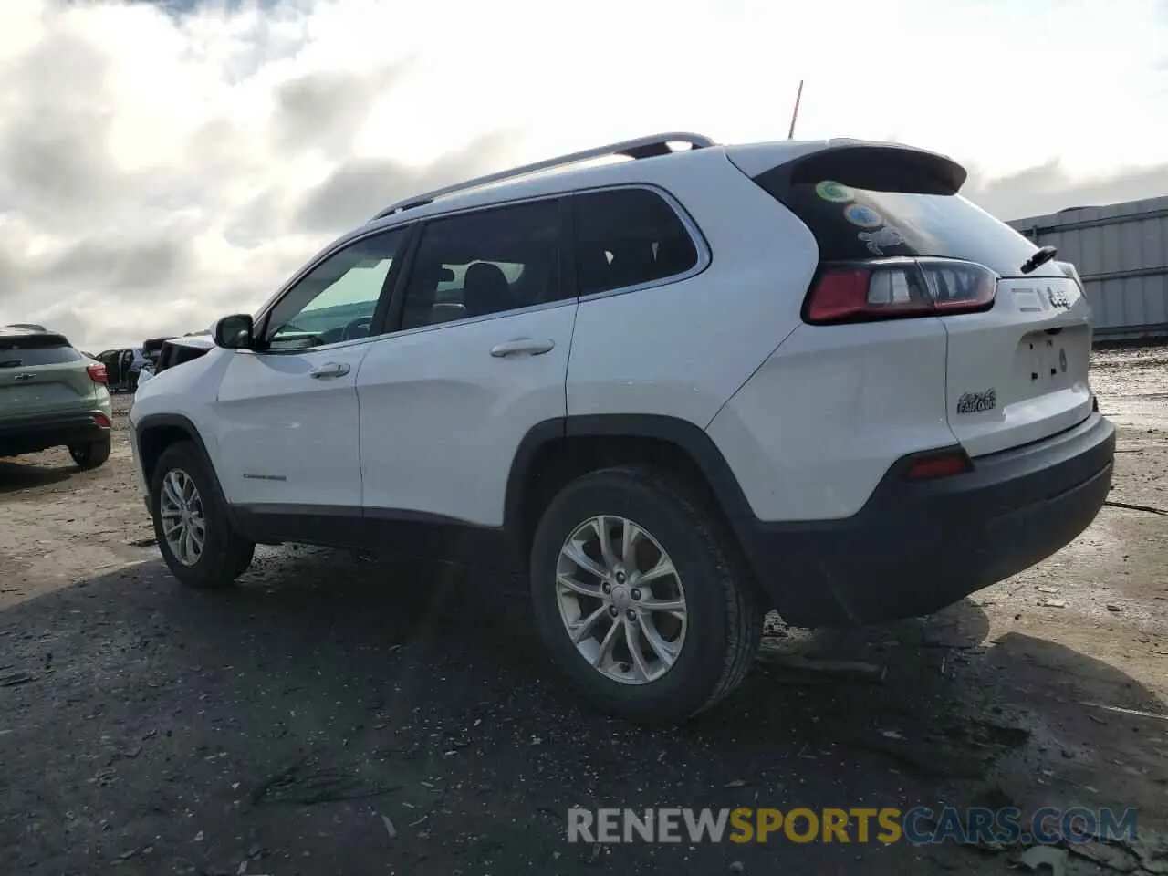 2 Photograph of a damaged car 1C4PJMCB2KD330721 JEEP GRAND CHER 2019