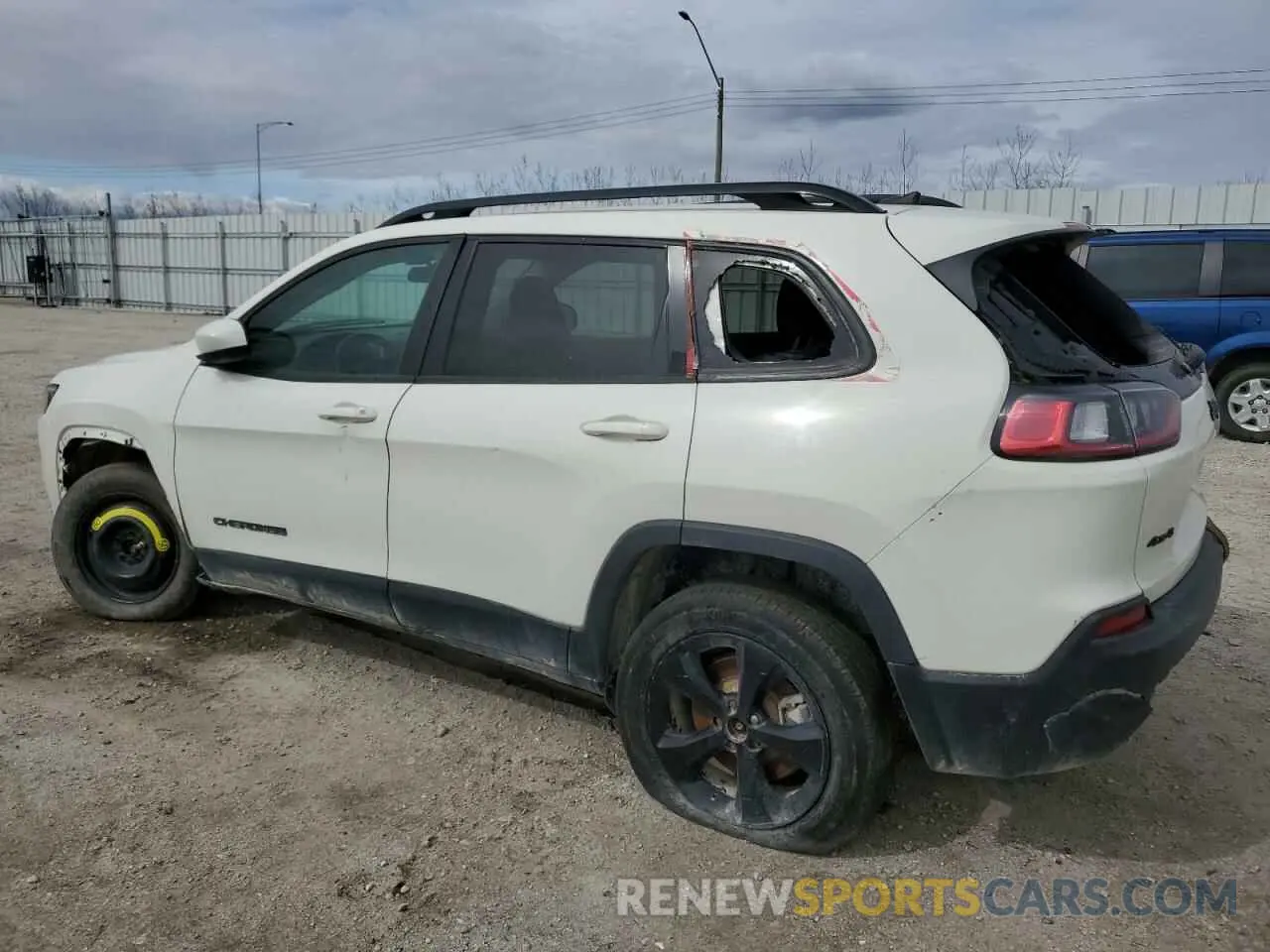 2 Photograph of a damaged car 1C4PJMCB2KD452964 JEEP GRAND CHER 2019