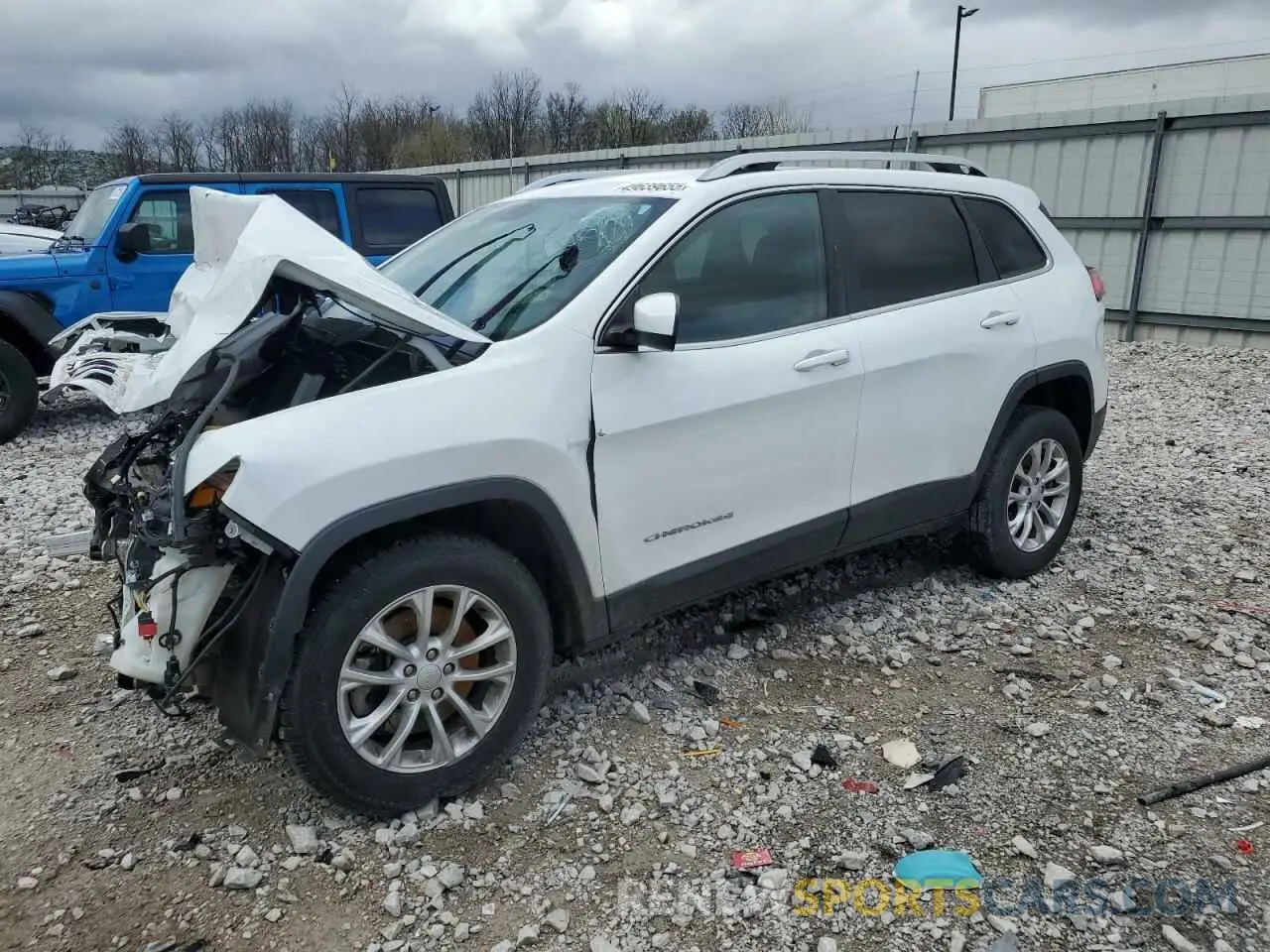 1 Photograph of a damaged car 1C4PJMCB4KD367480 JEEP GRAND CHER 2019