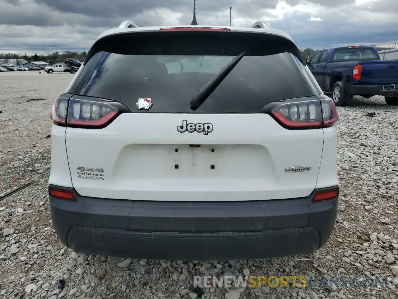 6 Photograph of a damaged car 1C4PJMCB4KD367480 JEEP GRAND CHER 2019