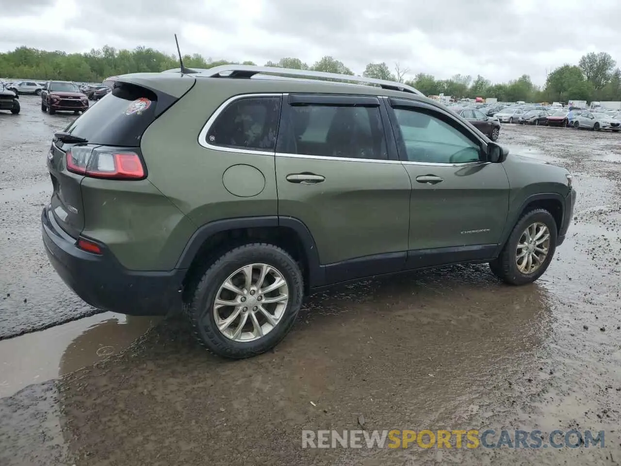 3 Photograph of a damaged car 1C4PJMCB5KD315243 JEEP GRAND CHER 2019