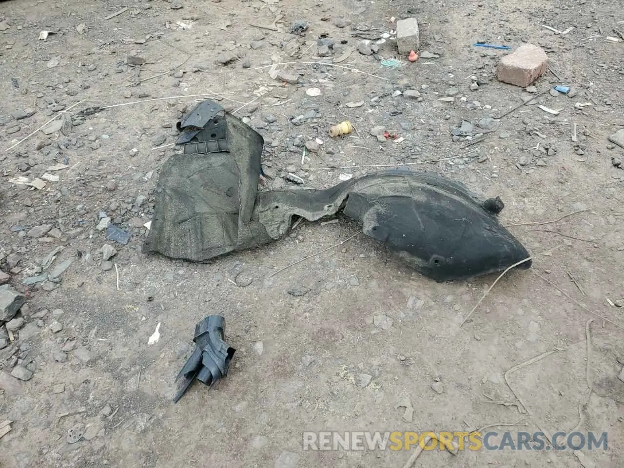 15 Photograph of a damaged car 1C4PJMCB7KD394821 JEEP GRAND CHER 2019