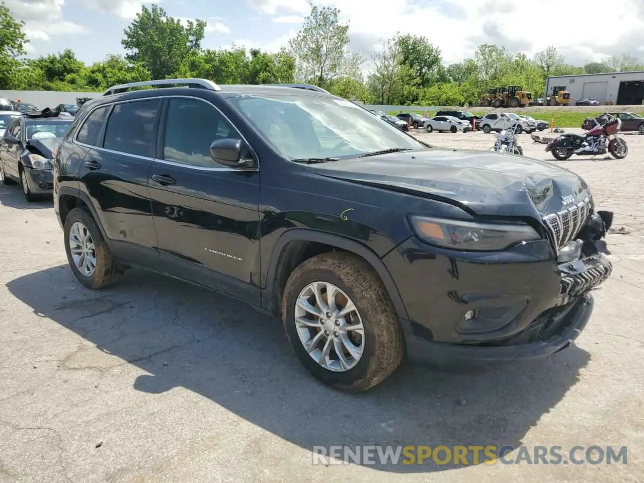 4 Photograph of a damaged car 1C4PJMCB8KD212964 JEEP GRAND CHER 2019