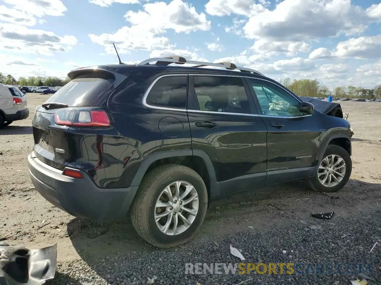 3 Photograph of a damaged car 1C4PJMCBXKD240104 JEEP GRAND CHER 2019