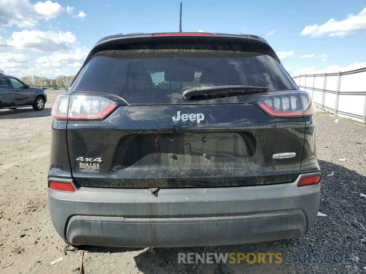 6 Photograph of a damaged car 1C4PJMCBXKD240104 JEEP GRAND CHER 2019