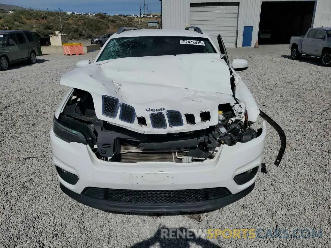 5 Photograph of a damaged car 1C4PJMCBXKD485498 JEEP GRAND CHER 2019