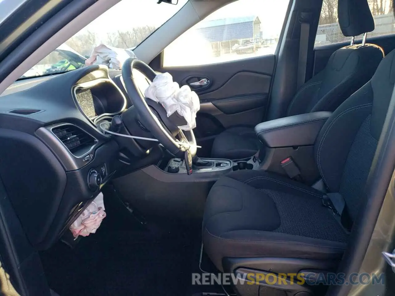 7 Photograph of a damaged car 1C4PJMCX0KD113213 JEEP GRAND CHER 2019