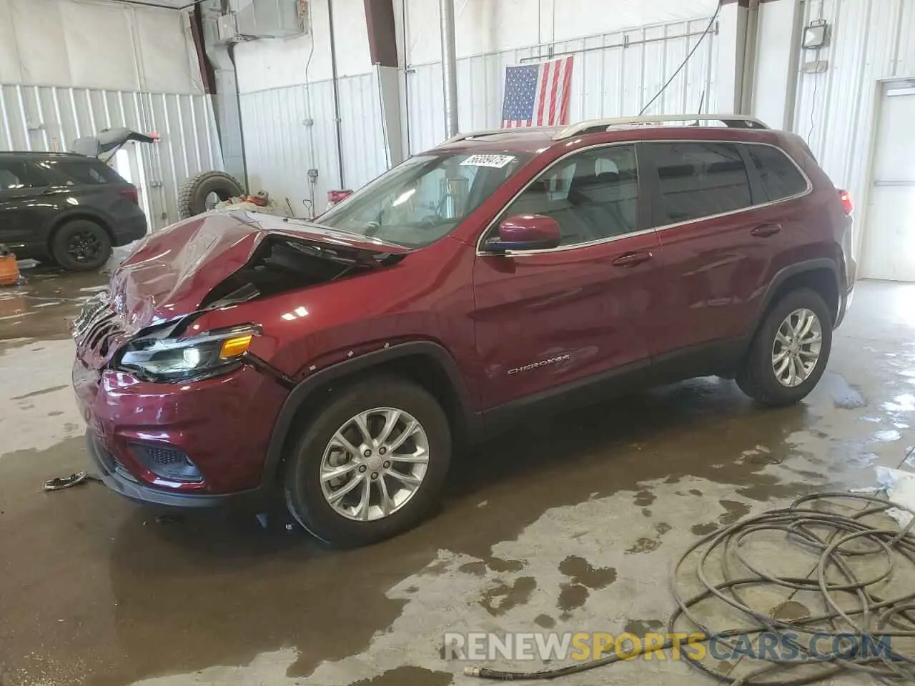 1 Photograph of a damaged car 1C4PJMCX0KD156840 JEEP GRAND CHER 2019