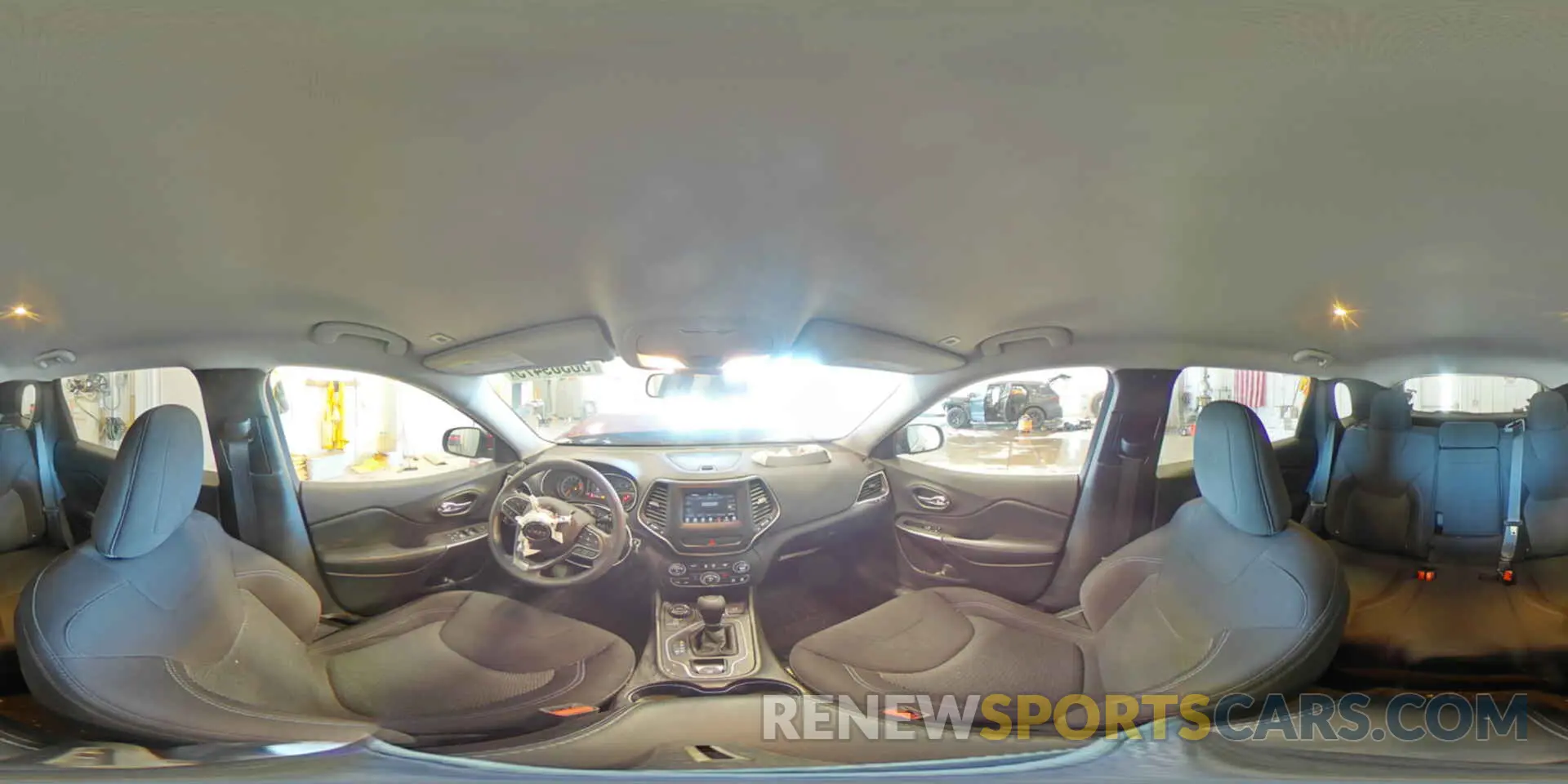 15 Photograph of a damaged car 1C4PJMCX0KD156840 JEEP GRAND CHER 2019