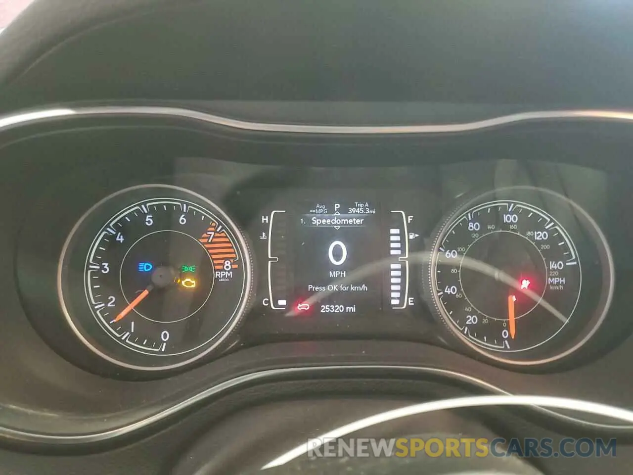 9 Photograph of a damaged car 1C4PJMCX0KD156840 JEEP GRAND CHER 2019