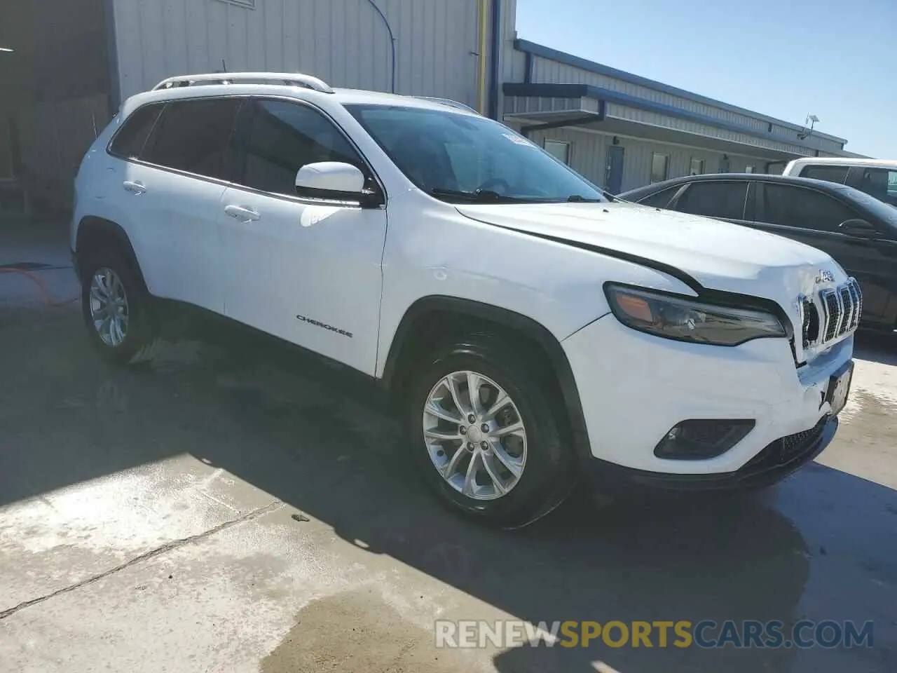 4 Photograph of a damaged car 1C4PJMCX4KD268329 JEEP GRAND CHER 2019