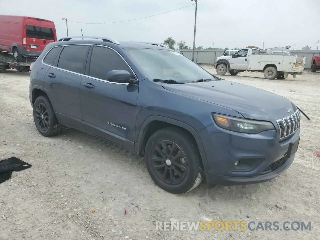 4 Photograph of a damaged car 1C4PJMCX5KD379634 JEEP GRAND CHER 2019