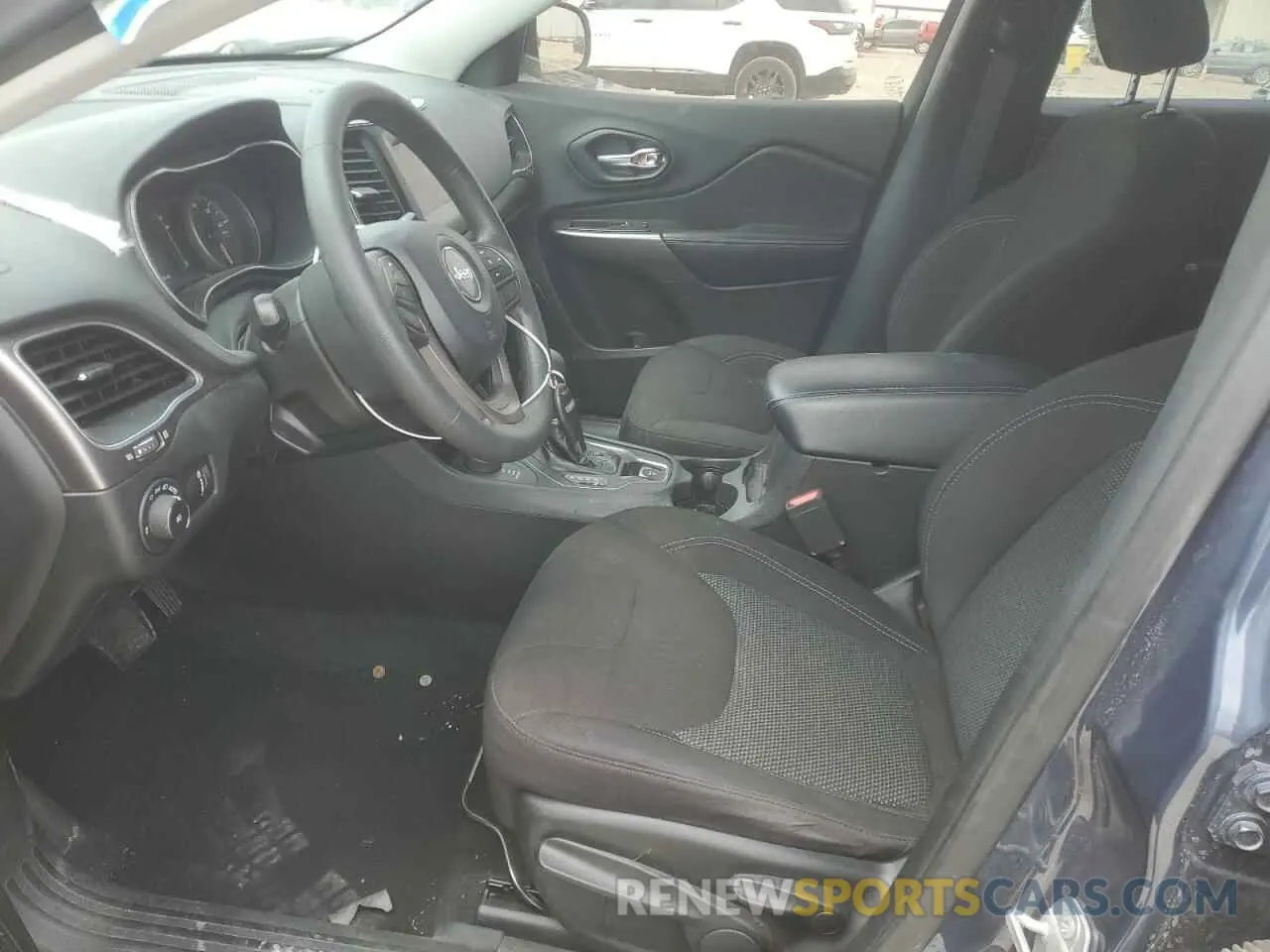 7 Photograph of a damaged car 1C4PJMCX5KD379634 JEEP GRAND CHER 2019