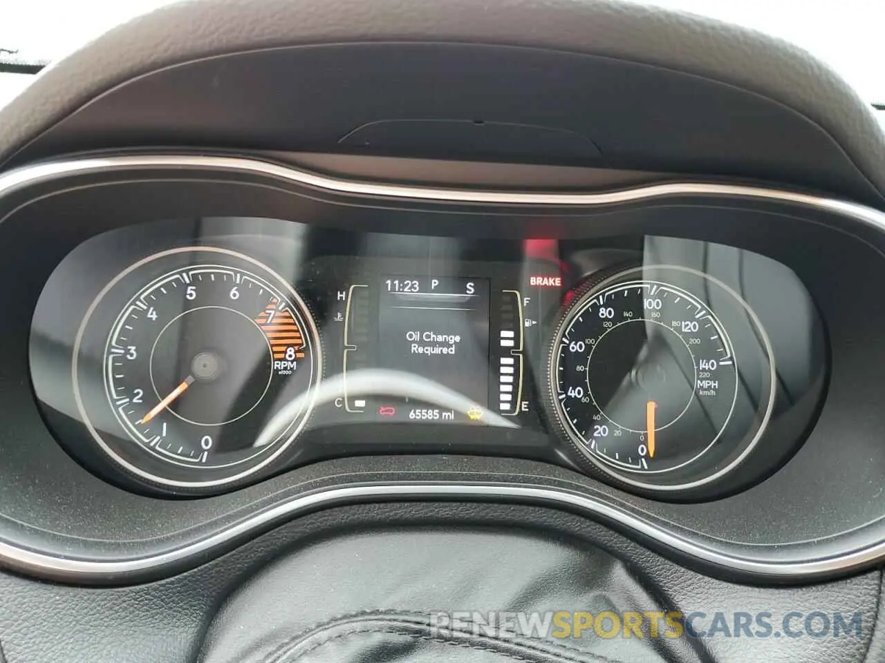 9 Photograph of a damaged car 1C4PJMCXXKD432988 JEEP GRAND CHER 2019