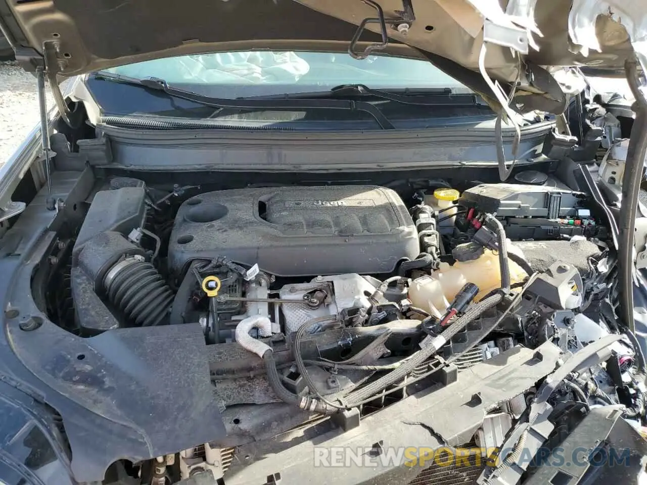 12 Photograph of a damaged car 1C4PJMDN0KD142577 JEEP GRAND CHER 2019