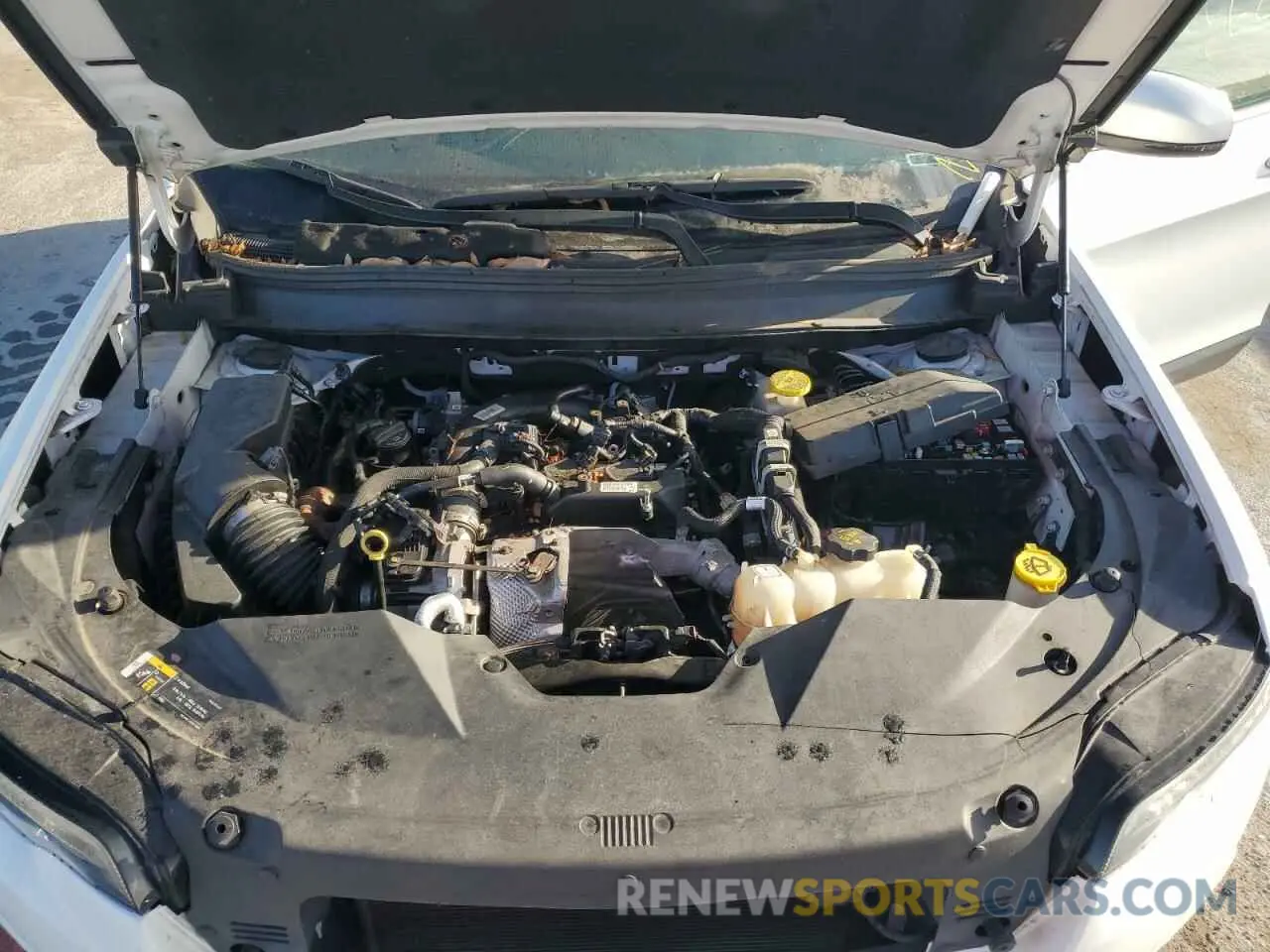 12 Photograph of a damaged car 1C4PJMDN1KD117395 JEEP GRAND CHER 2019