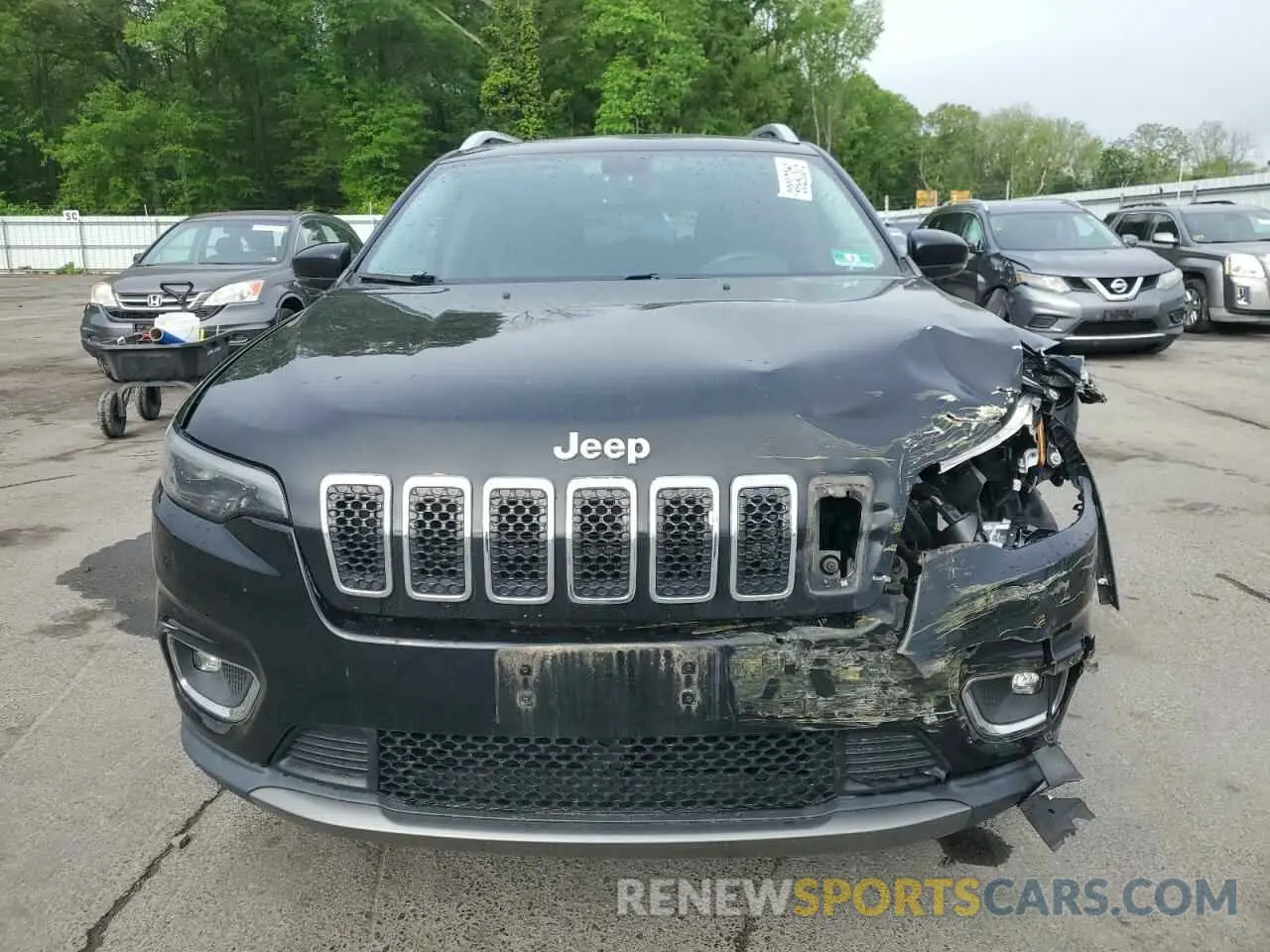 5 Photograph of a damaged car 1C4PJMDN1KD117445 JEEP GRAND CHER 2019