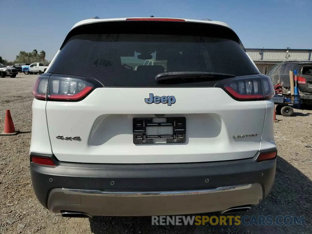 6 Photograph of a damaged car 1C4PJMDN1KD167326 JEEP GRAND CHER 2019