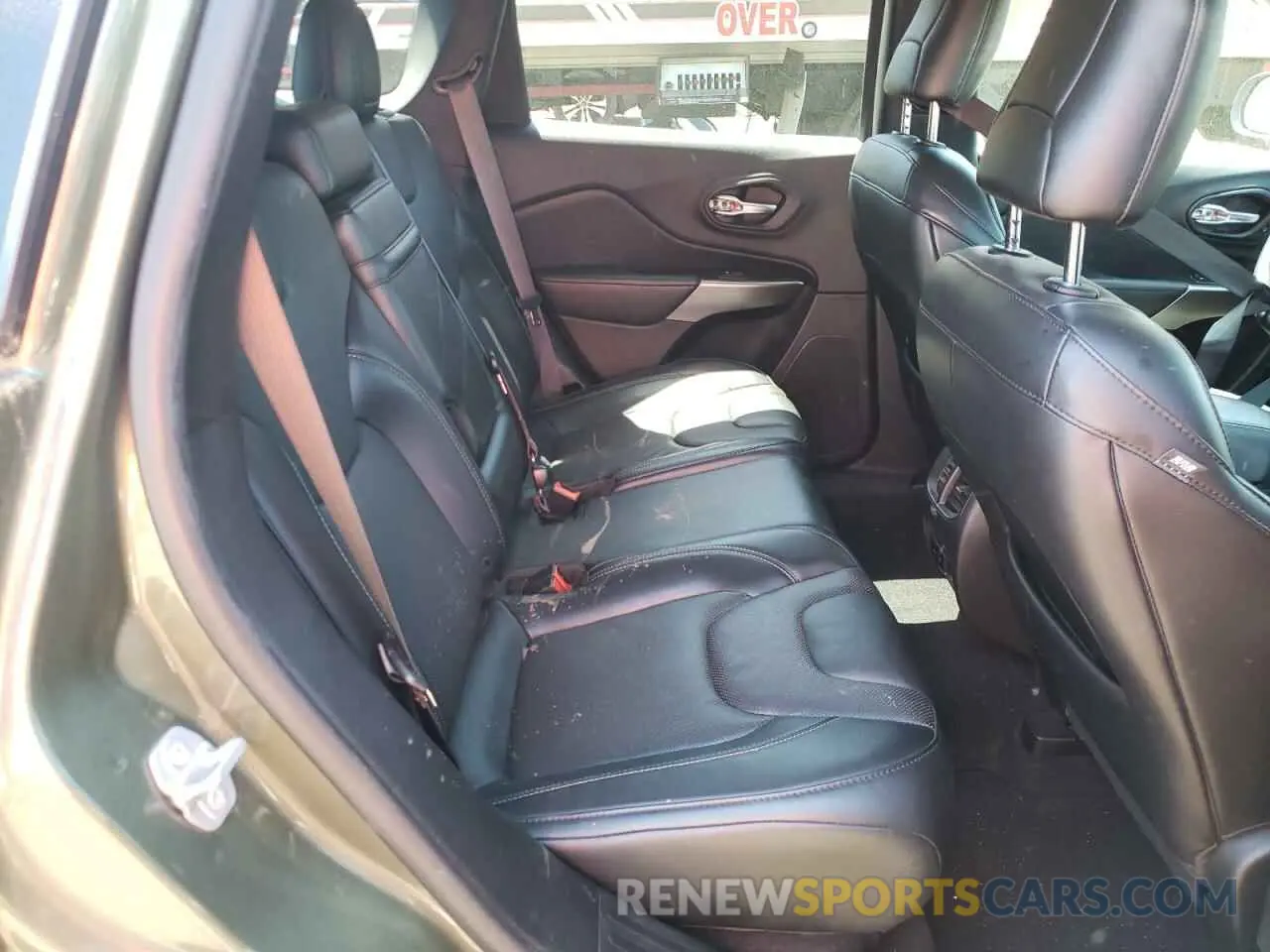 11 Photograph of a damaged car 1C4PJMDN1KD292343 JEEP GRAND CHER 2019