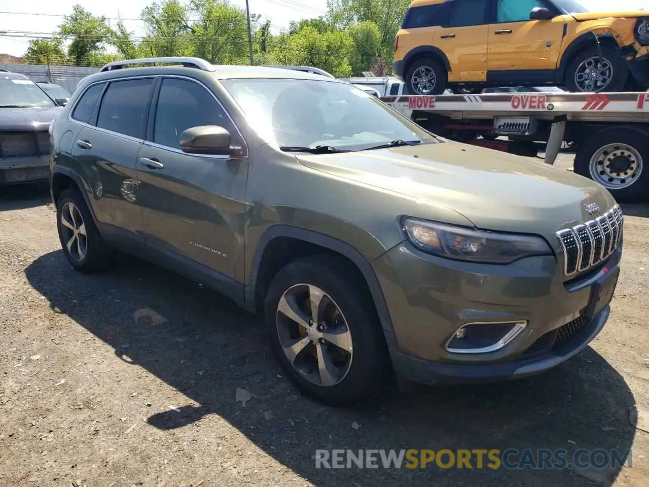 4 Photograph of a damaged car 1C4PJMDN1KD292343 JEEP GRAND CHER 2019
