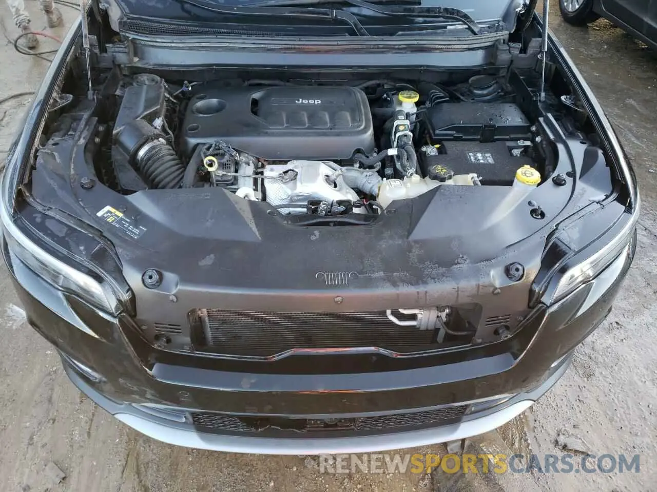 11 Photograph of a damaged car 1C4PJMDN3KD189862 JEEP GRAND CHER 2019