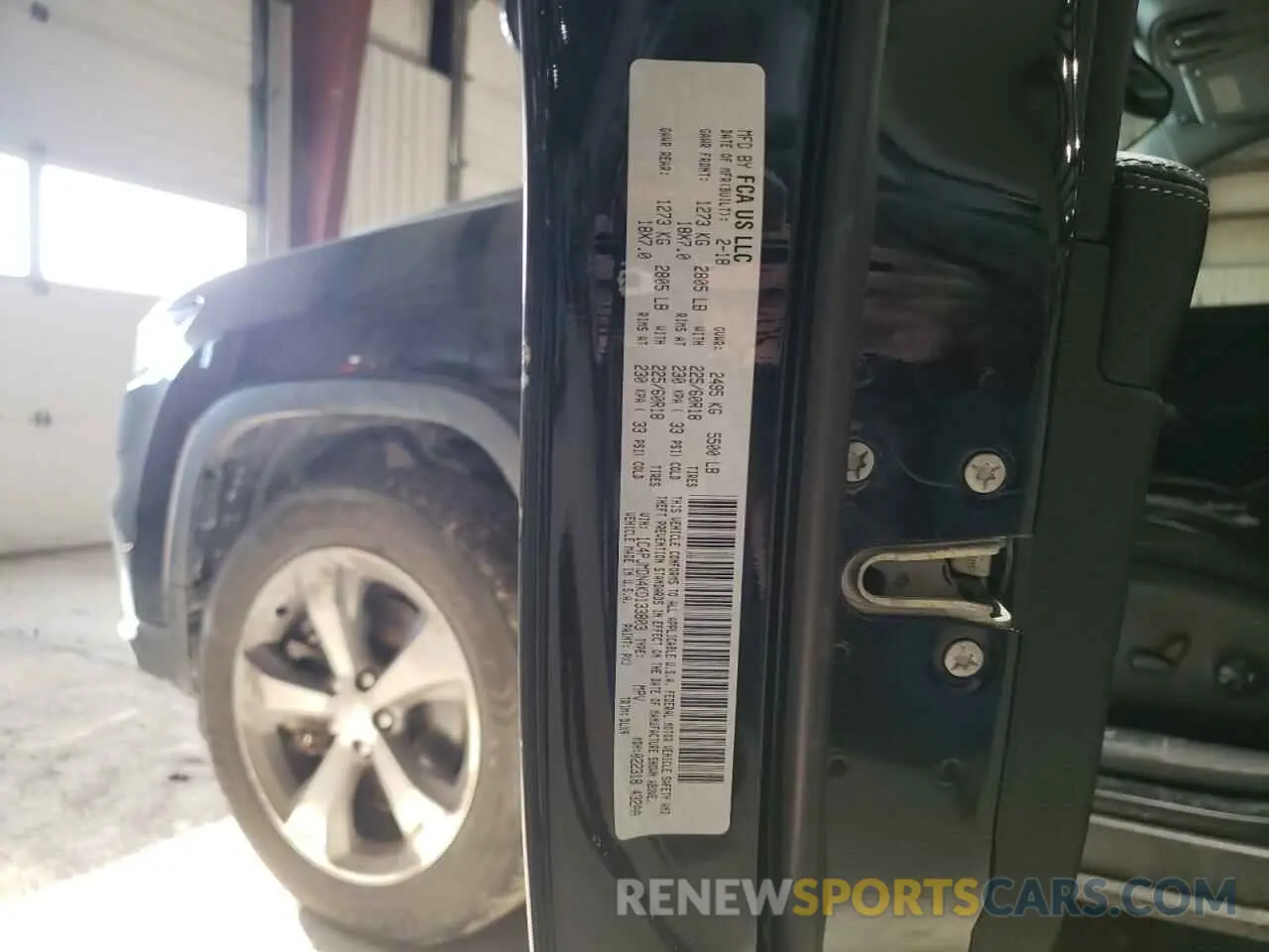 13 Photograph of a damaged car 1C4PJMDN4KD133803 JEEP GRAND CHER 2019