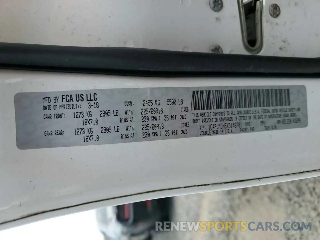 12 Photograph of a damaged car 1C4PJMDN5KD148701 JEEP GRAND CHER 2019